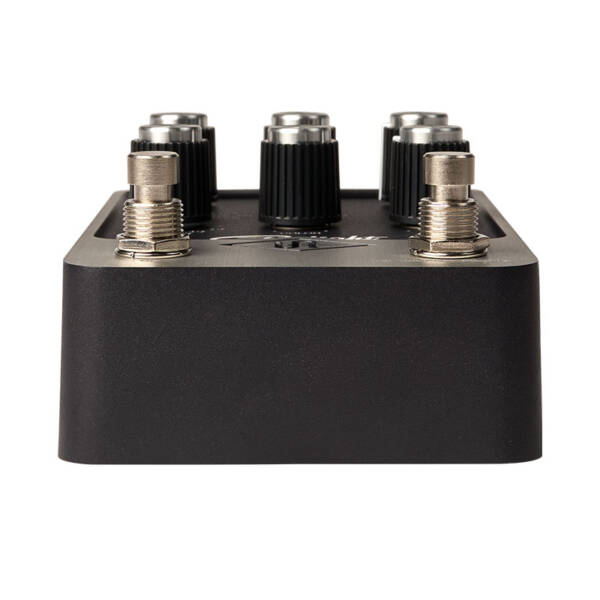 Universal Audio UAFX Starlight Echo Station es un pedal de efecto delay estéreo con efectos de cinta analógicos y digitales