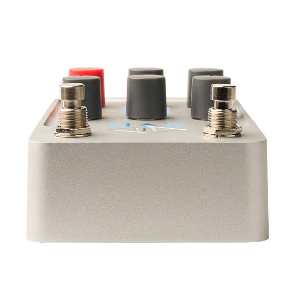 Universal Audio UAFX Max Preamp & Dual Compressor es un pedal de compresión dual estéreo con 3 modelos de compresor, preamplificador y ecualizador de válvulas UA 610