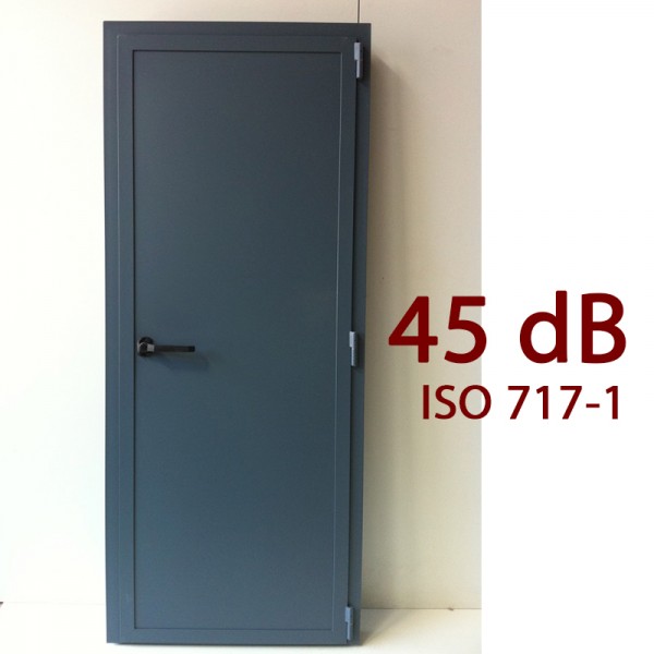 Mas Puerta Acustica 44dB. 44 dB de aislamiento. Rw= 45dB(A). Fabricada en chapa de acero, rellena de material fono-absorbente y aislante. Cierre de presión.