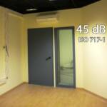 Puerta acustica para estudio con 45db de aislamiento, color gris